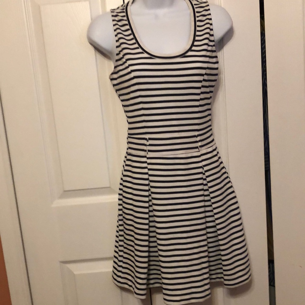 Sans Souci Summer Dress size S